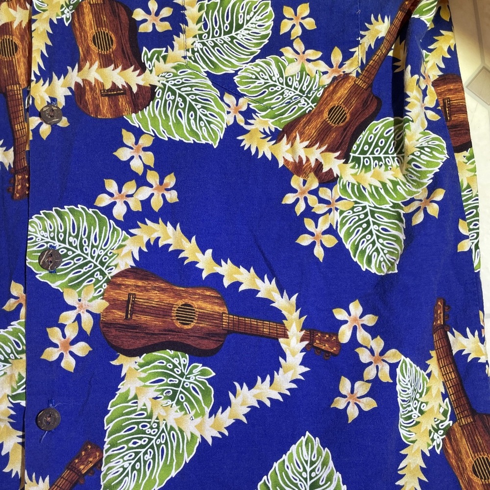 Vintage Hilo Hattie Hawaiian Shirt Men's Size‎ L Flowers Made In USA Camp Guitar - Picture 5 of 8